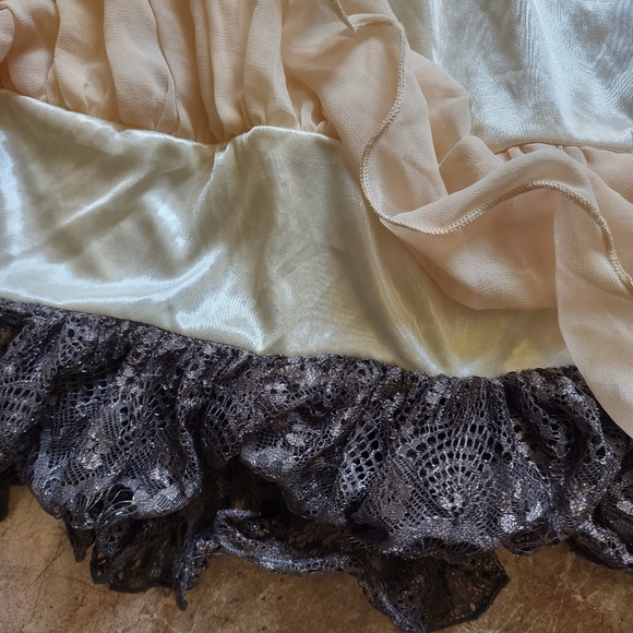 Cecico Gray Lace Strapless Dress - Large - Picture 7 of 11